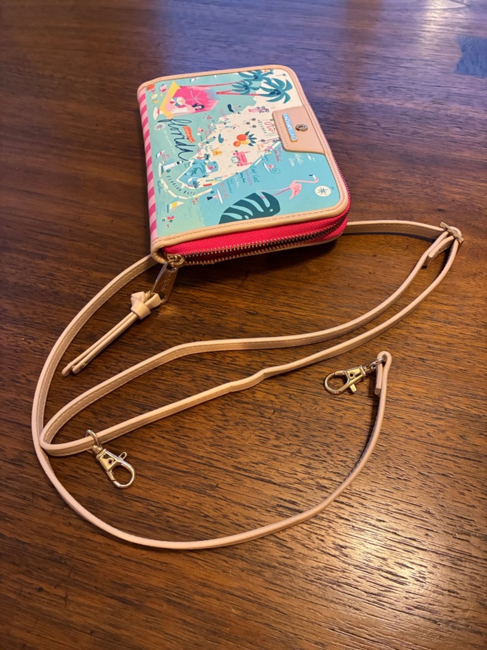 Spartina 449 Florida Map All-in-One Phone Crossbody - Picture 8 of 10